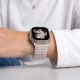 6. Pasek Tech-Protect NylonLoop na Apple Watch 40 / 41 / 42 mm - beżowy