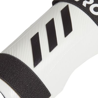2. Nagolenniki adidas Tiro SG Trn M GJ7758
