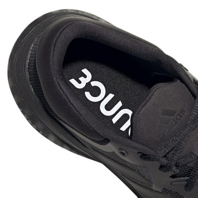 7. Buty do biegania adidas Response M GW5705