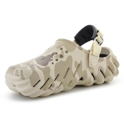 3. CROCS ECHO DUCK CAMO CLOG BONE/BLACK 211981-2YJ