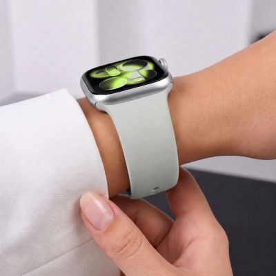 6. Pasek Tech-Protect Silicone na Apple Watch 44 / 45 / 46 / 49 mm - szary