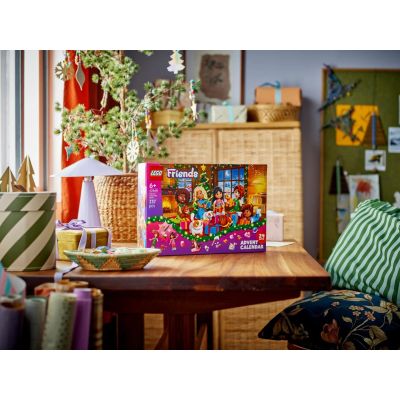 21. LEGO FRIENDS 42668 ADVENT CALENDAR 2025