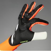Rękawice bramkarskie adidas Predator Pro M IQ4034