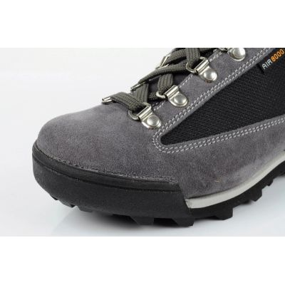 6. Buty trekkingowe Aku Ultra light GTX