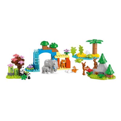 4. LEGO DUPLO TOWN 10446 Rodziny dzikich zwierząt 3w1