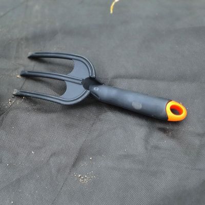 19. WIDEŁKI OGRODOWE