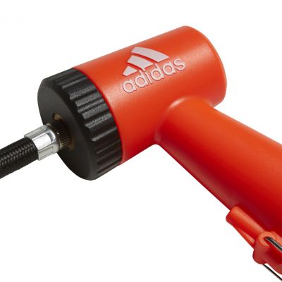 2. Pompka do piłek adidas CZ9556