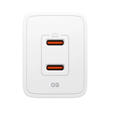 2. Ładowarka sieciowa Spigen Essential EE472EU 2-porty USC-C 47W - biała