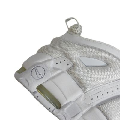 9. Buty męskie sportowe Nike Air More Uptempo Low Triple White - FZ3055-100