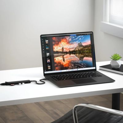 9. Satechi ST-P7SK huby i koncentratory USB Type-C 10000 Mbit/s Czarny