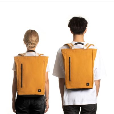 9. Native Union BACKPACK-BLK plecak Plecak turystyczny Czarny Tkanina, Poli(tereftalan etylenu) (PET), Tworzywo sztuczne pochodzące z recyklingu