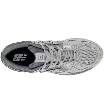 3. Buty sportowe New Balance U1906RNY