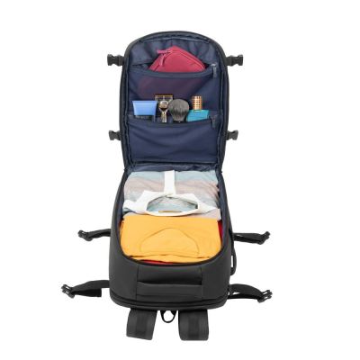 14. Rivacase Tegel 8465 plecak Plecak turystyczny Czarny Poliester