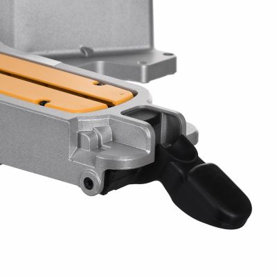 4. Pilarka ukośnica DeWalt DWS780-QS (1675W; 305mm)