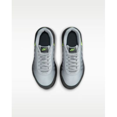 2. NIKE AIR MAX INVIGOR (CD1515-004)