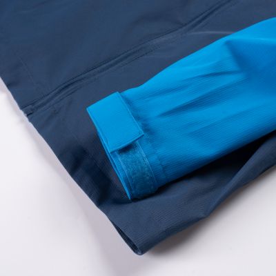 6. Dziecięca Kurtka przejściowa GANMORE KDB