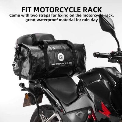 4. Torba motocyklowa Rockbros AS-005BK wodoodporna - czarna