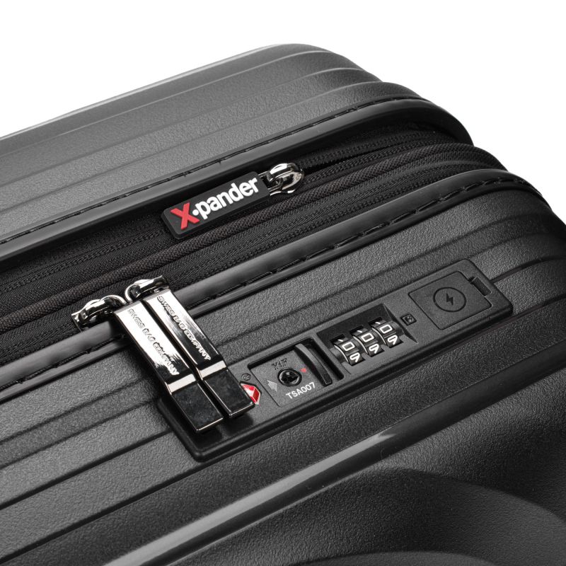 17. Walizka Kabinowa SwissBags Echo 16575