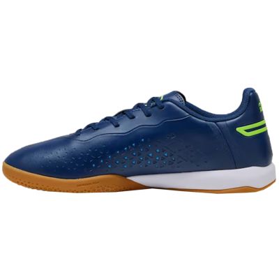 9. Buty piłkarskie Puma King Match IT M 107261 02