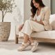 6. Półbuty damskie komfortowe na rzep ażurowe beżowe Rieker N4299-60