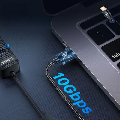 3. Adapter Orico CAF31 USB-C - USB-A 3.1 Gen 2 10Gbps 1m OTG - czarny