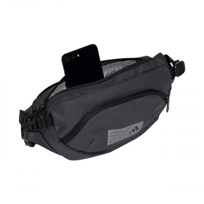 5. Saszetka adidas Hybrid IT4588
