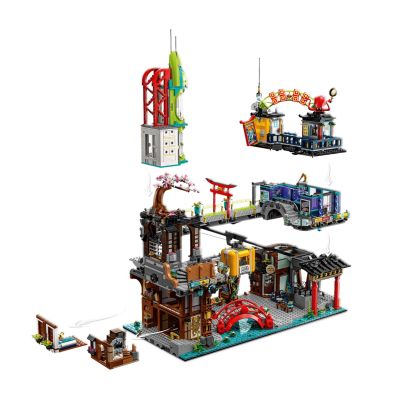 5. LEGO 71799 Ninjago - Rynek miejski Ninjago
