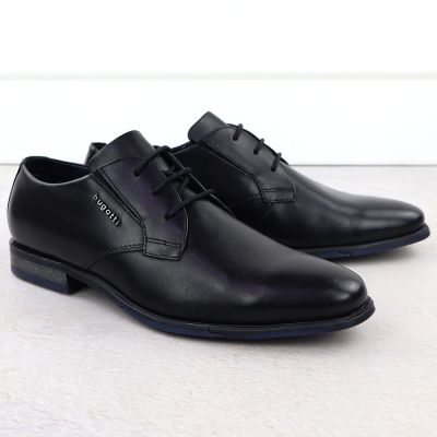 Skórzane wizytowe półbuty męskie czarne Bugatti SS153157