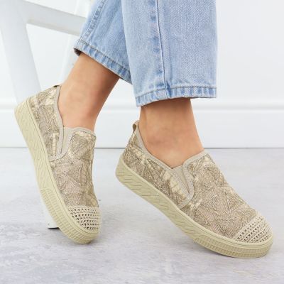 5. Espadryle damskie wsuwane z koronką beżowe Artiker 56C2127
