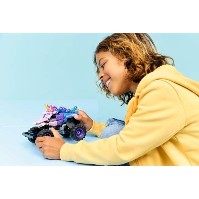 11. LEGO Technic 42220 Monster Jam Sparkle Smash