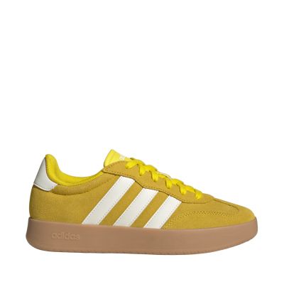 7. Buty adidas Barreda W JR1201