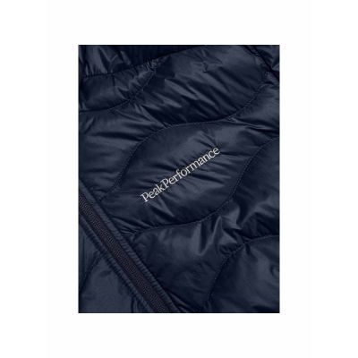 3. Kurtka Peak Performance M Helium Down Jacket czarny