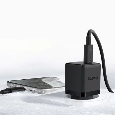11. Ładowarka sieciowa Baseus Palm 1C 20W (z kablem Baseus Mini White USB-C 60W (20V/3A) 1m) - czarna