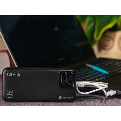 6. TRACER POWERBANK BLAZE 30000MAH 65W CZARNY