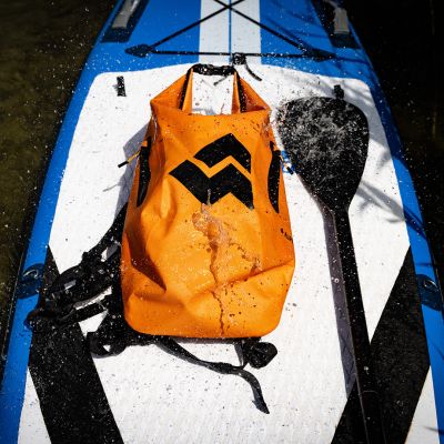44. Plecak wodoodporny Alpinus Kayak 28 ZN43399
