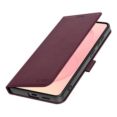 11. Etui Tech-Protect Wallet na Samsung Galaxy A57 5G - bordowe
