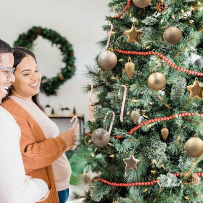 7. BOMBKA DEKORACYJNA PLASTIKOWA BEZPIECZNA 40SZT CREAM MICA