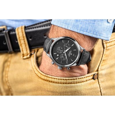 3. Zegarek Męski Giewont Chronograph Sapphire Czarno Srebrny GW6310-A2