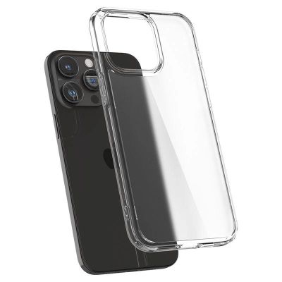 16. Etui Spigen Ultra Hybrid na iPhone 15 Pro Max - przezroczysto-matowe