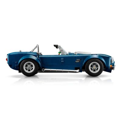 21. LEGO ICONS 10357 Shelby Cobra 427 S/C