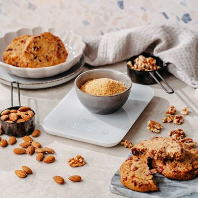 7. Waga kuchenna ADLER AD 3181 szara