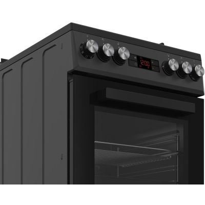 3. Kuchnia BEKO FSM51330DAOT