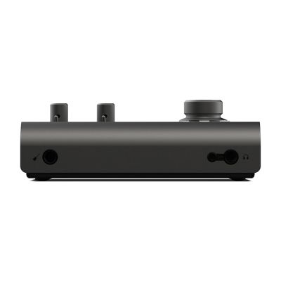 2. Audient iD14 MKII - Interfejs audio USB 10x6
