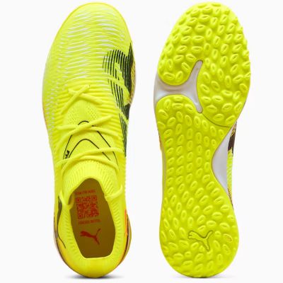 7. Buty piłkarskie Puma Future 8 Match TT M 108370-03