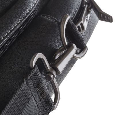 7. RIVACASE TORBA NA LAPTOP 16" ORLY, CZARNA, MATERIAŁ WODOODPORNY, KIESZENIE NA TABLET 10,1", SMARTFON, DOKUMENTY I AKCESORIA