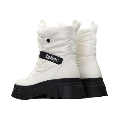 9. Buty Lee Cooper W LCJ-24-47-3142LA