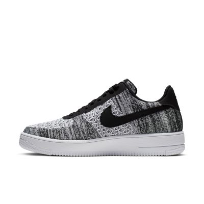 2. Buty Nike Air Force 1 Flyknit 2.0 AV3042-001