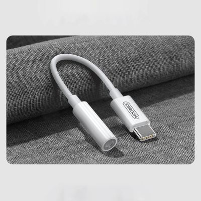 2. Adapter Joyroom SH-C1 słuchawkowy mini jack 3,5 mm (żeński) / USB-C (męski) - biały