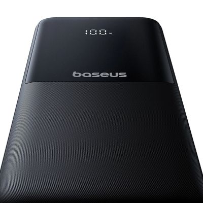 6. Powerbank Baseus Lipow 10000mAh 22.5W z podwójnym wbudowanym kablem z wyświetlaczem (z dodatkowym czarnym kablem Baseus Simple USB-A - USB-C 3A 0,2m) - czarny