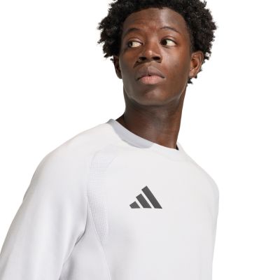 4. Bluza męska adidas Tiro 26 Travel Crew biała KD3323